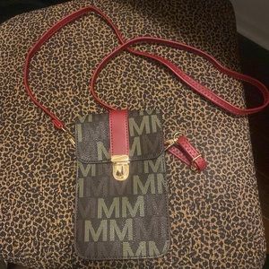 Never used: Crossbody